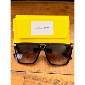 MARC JACOBS Logo Acetate Aviator Sunglasses NEW With Case and Dust cloth
